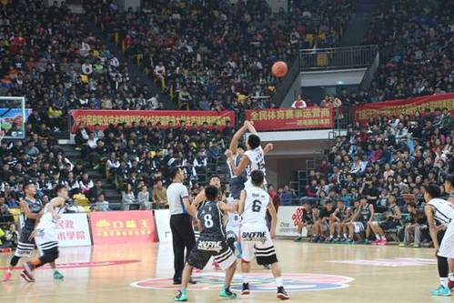 那些年NBA都是穿这个鞋子打球的，现在早已没人敢穿！